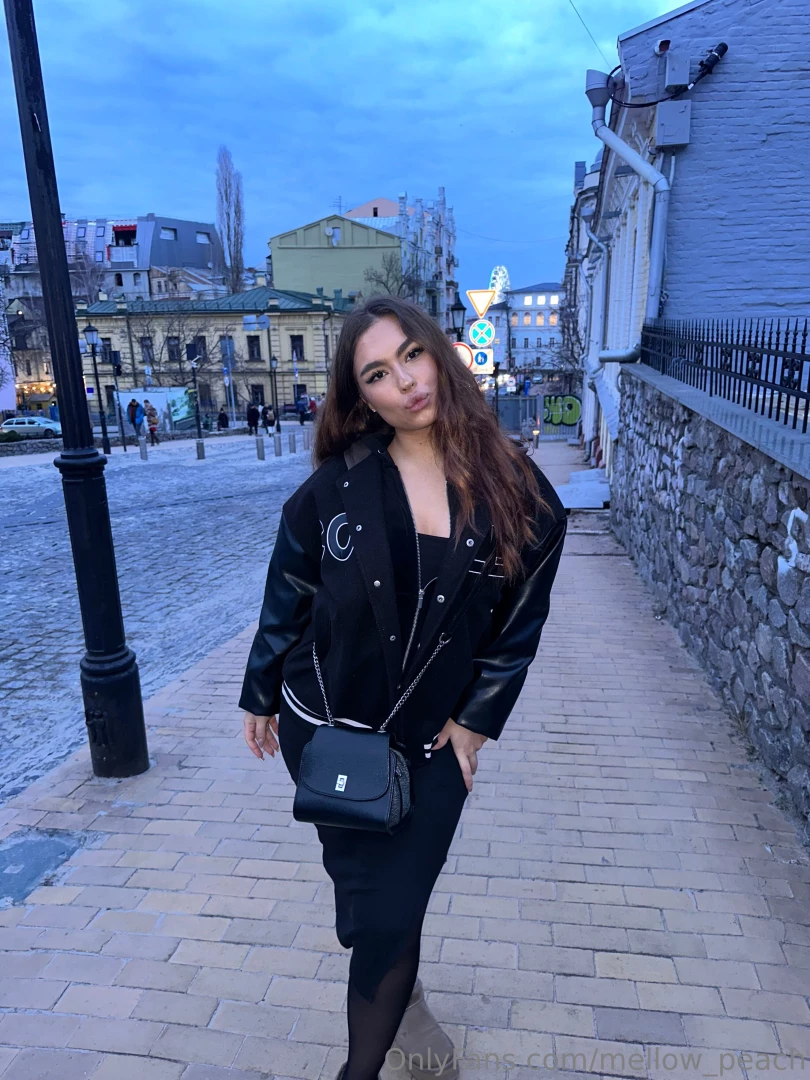 I love walking through beautiful cities what was the most beautiful part 1 