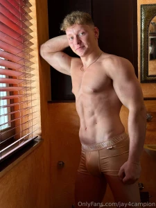 This is just the beginning baby i m just warming up