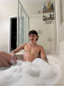 Wanna have a hot sexting session dm me part 28