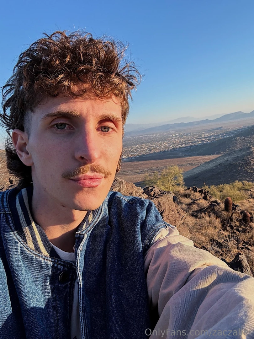 This view s nothing compared to the one you ll get with me 