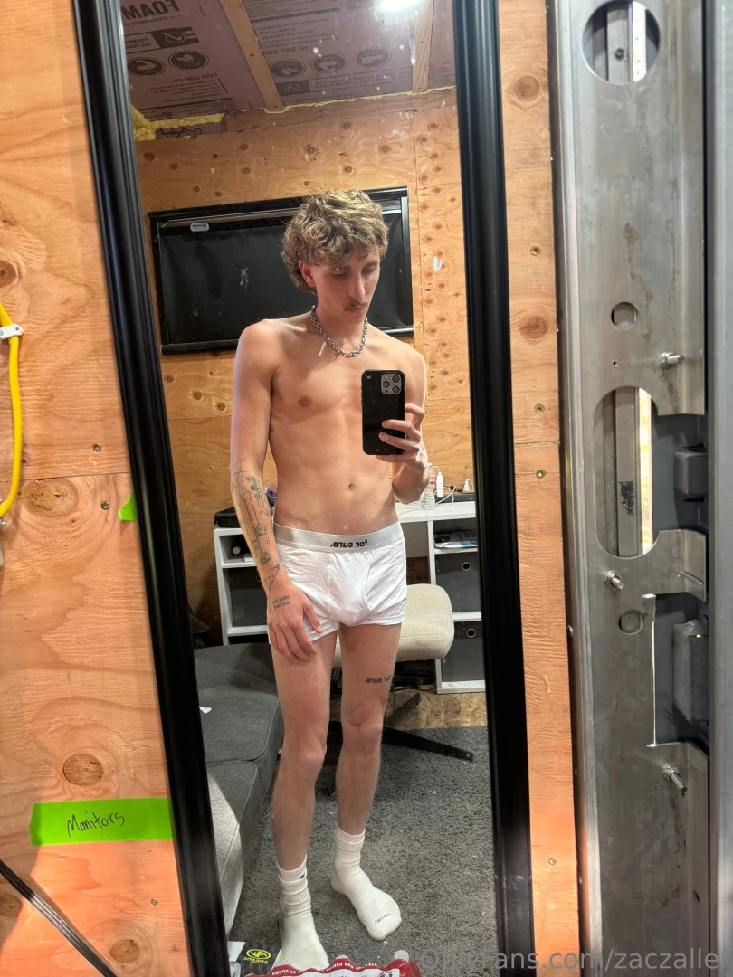 Love the lighting here 