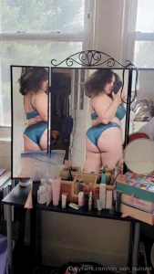 Starting off my week here with some selfies from dc had the