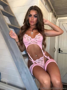 Would you tell anyone about us xx