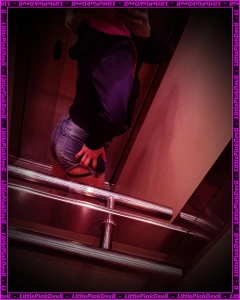 A je t jednu jsem pro v s vyfotila kr sn ve er v em