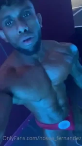 All pumped would u like to worship this muscles muscleworship bigdick