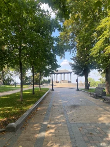 Hi my dears kiev is just amazing i came here from wonderful odessa for part 3