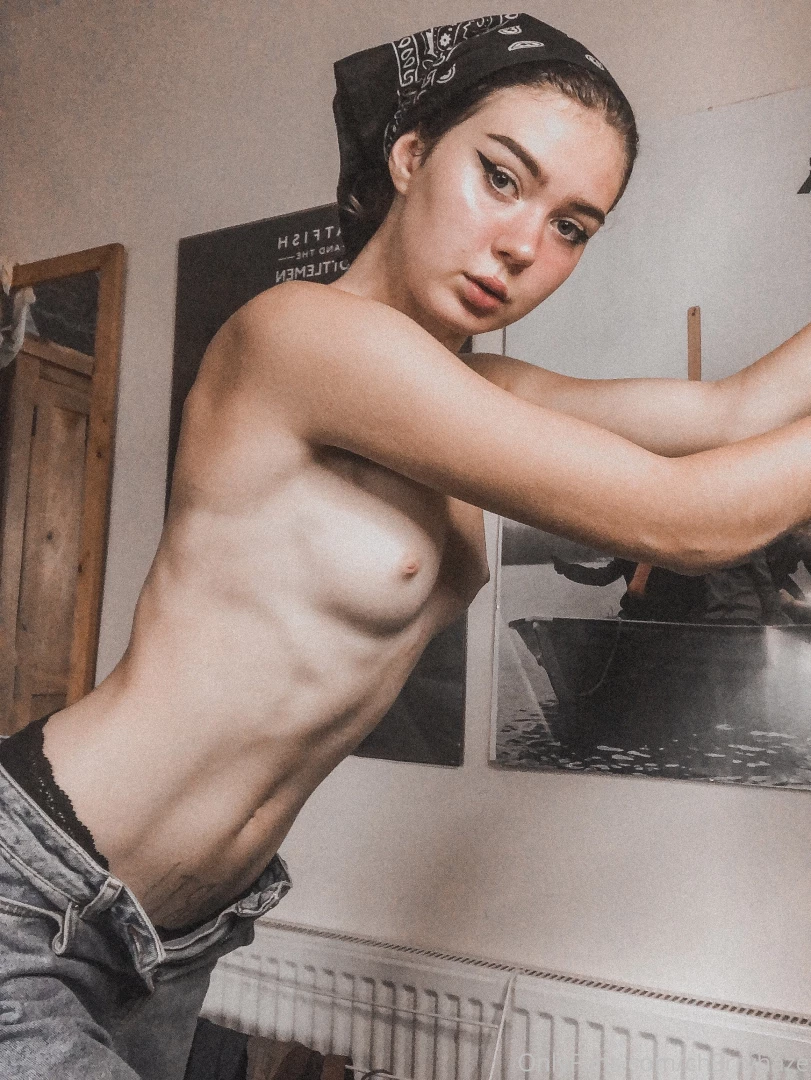 Art ignore the writing all over me did a lil video for instagram and part 1 