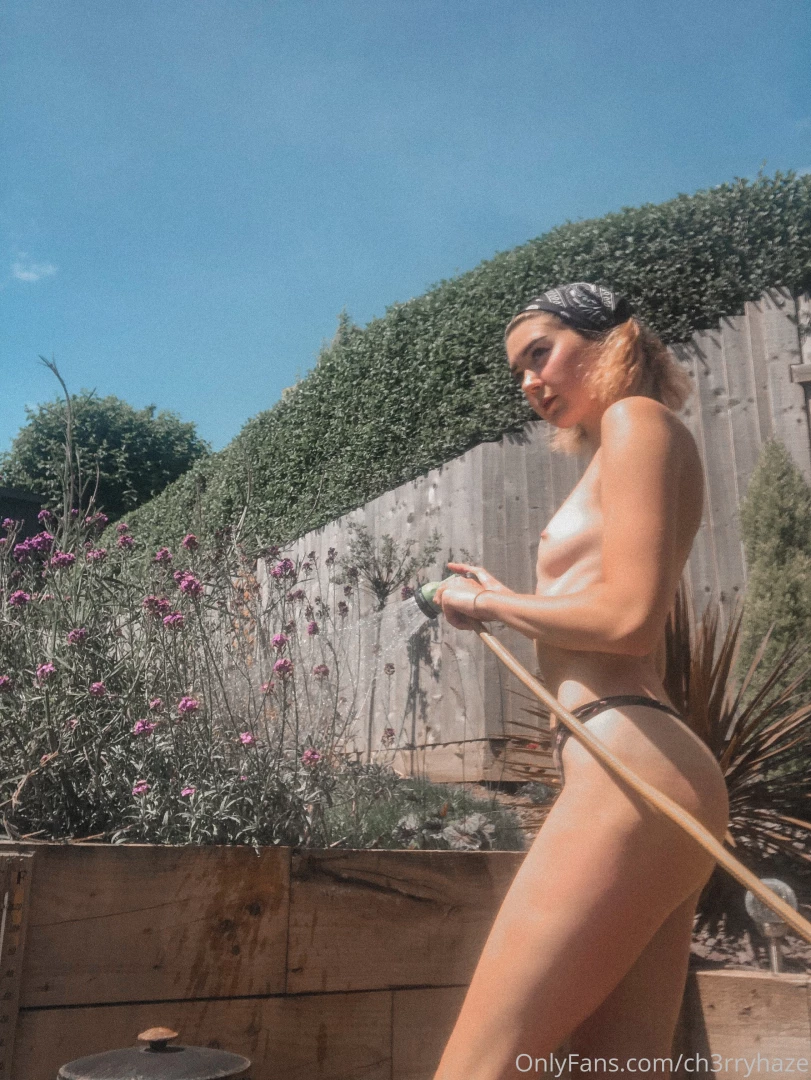 Forever naked in the garden think it s my new hobby part 1 