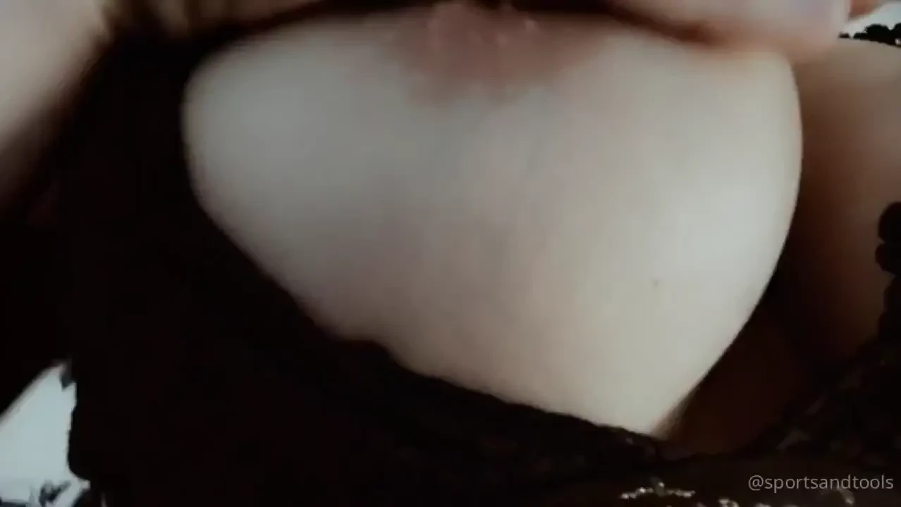 Snuck away from the family activities to flash you 