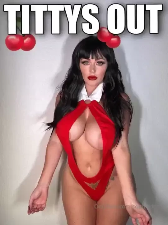 Tits amp ass taking off my bra and turning around for you i wanna show 