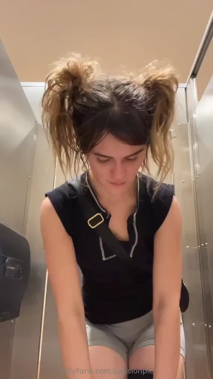 Every time i wear pantie hose i have to shimmy and adjust to get them 