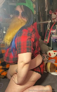 Very silly set with fake beard cause i am very silly part 7