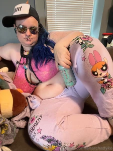 It s dirtbag dyke boyfriend here to vape drink monster and grab you part 8