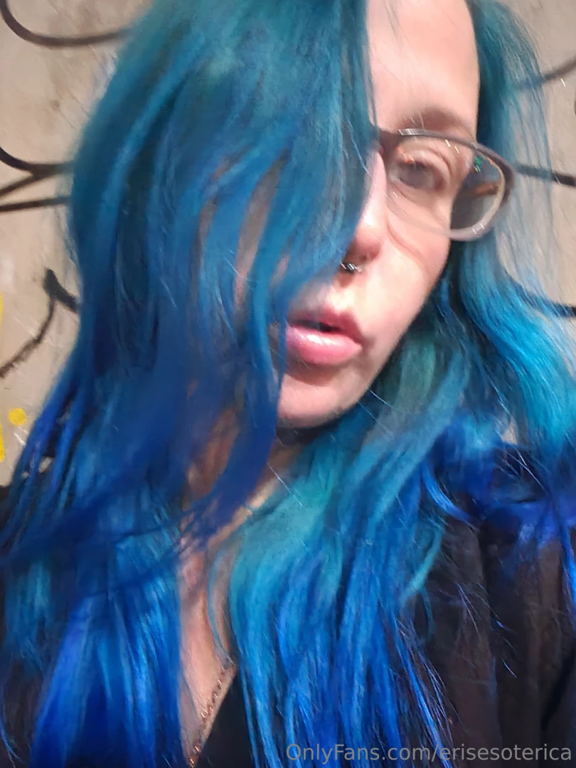 Gotta take a pic with the wall as always part 2 