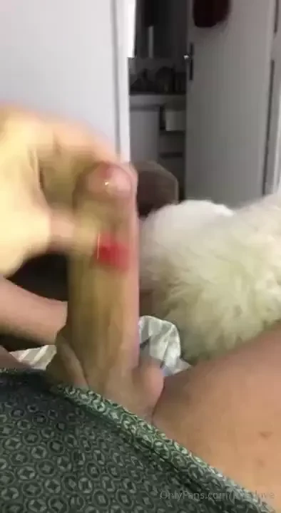 Hey love subscribe to my friend manuxxl69 she has amazing content and part 2 