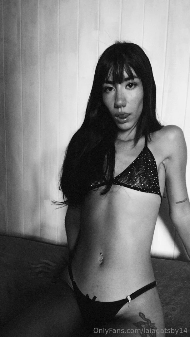 Baby are you ready to play with me 