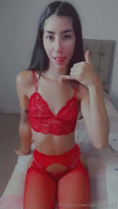 Call me and let s get wet