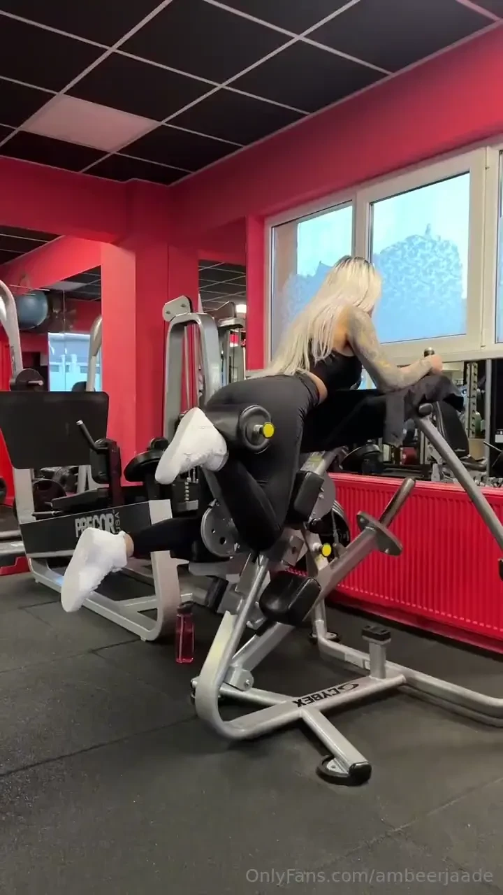 Am i working the buttocks well 