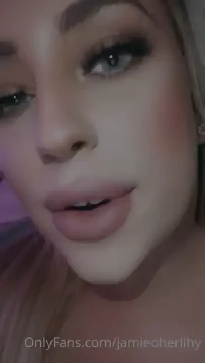 Fuck me baby i m waiting for you x 