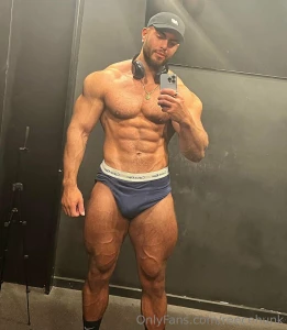 Do you you like my gym results dm me and let me show you how i flex