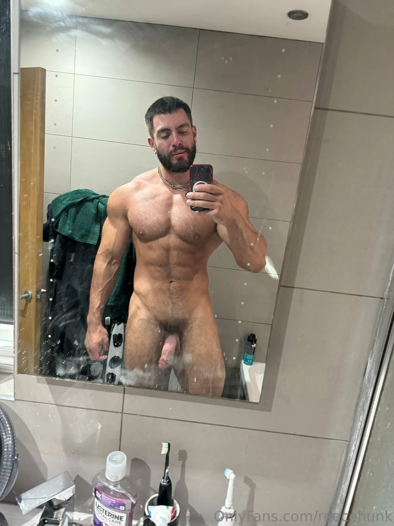 Do you want to take a shower with me dm me 