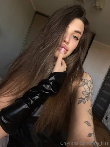 I love trying new styles and exploring my limits dancing teaches me to