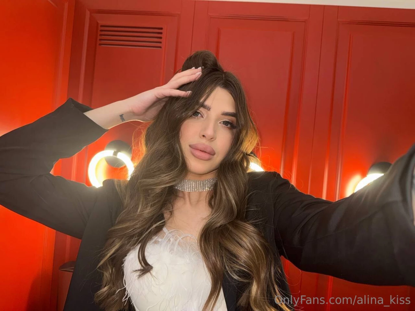 What is the true beauty in a girl what do you think 