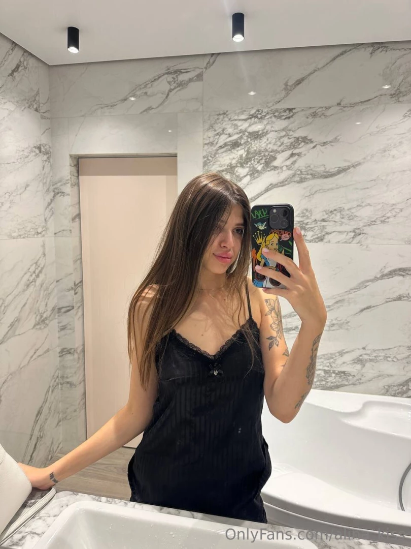 Good morning today i woke up feeling light and fresh no worries just a 