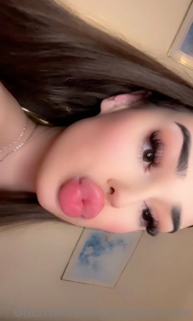 Cum on my lips part 2 