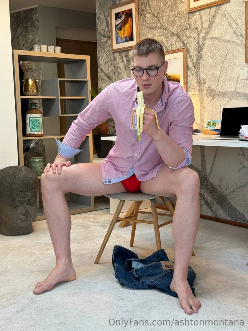 Don t just watch come closer and see what happens when i m this 