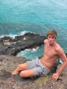 Wild fuck in such a beautiful place