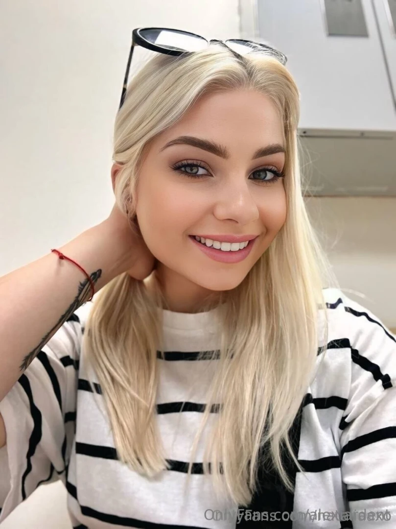 Sub for free to this sweet girl she s ready for you nataliaaxo you can part 46 