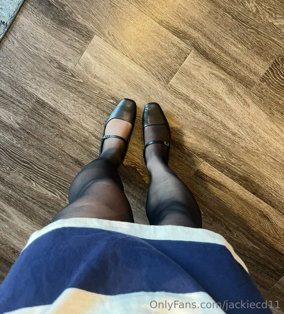 Black tights mary jane s and a stripped dress i could wear this 