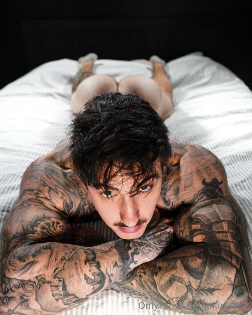 Maybe if you massage me first adults only jakipz onlyfans com jakipz 