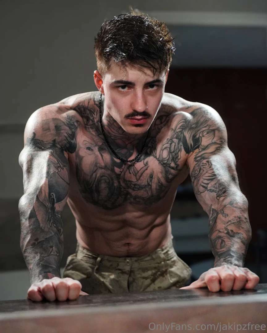 Don t worry i ll be gentle jakipz treat yourself to my private gallery 