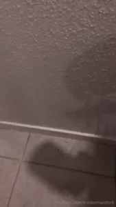 Some of my legendary long toilet farts im a beast imagine these on