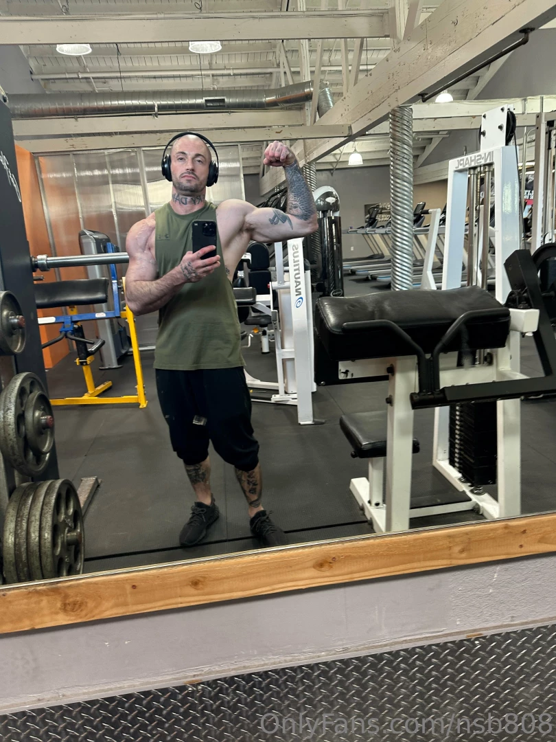 A little sick today gotta get this work out done 