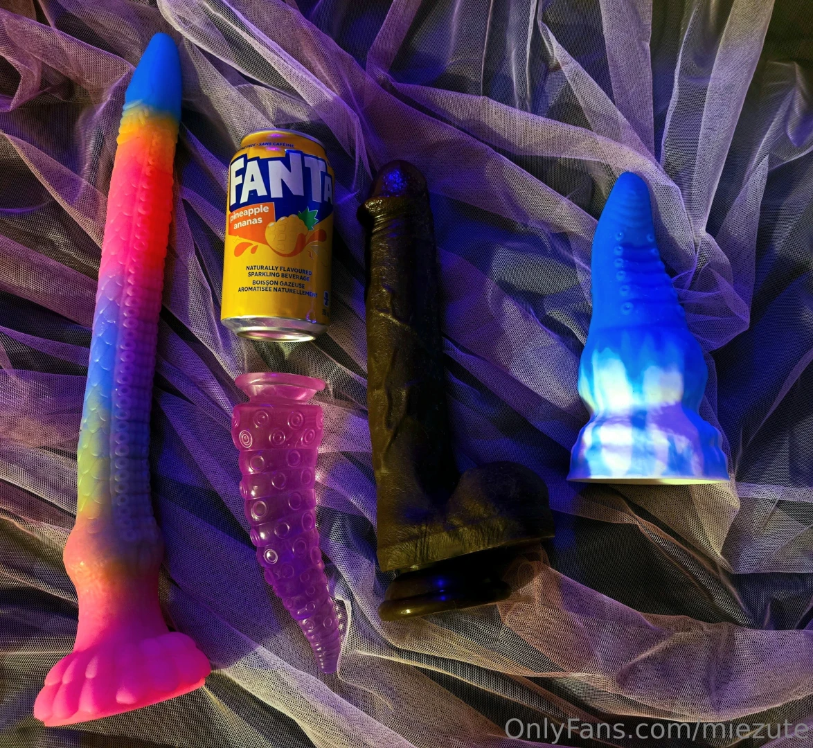 Happy friday new year new toys 4 brand new fetish dildos thought i d 