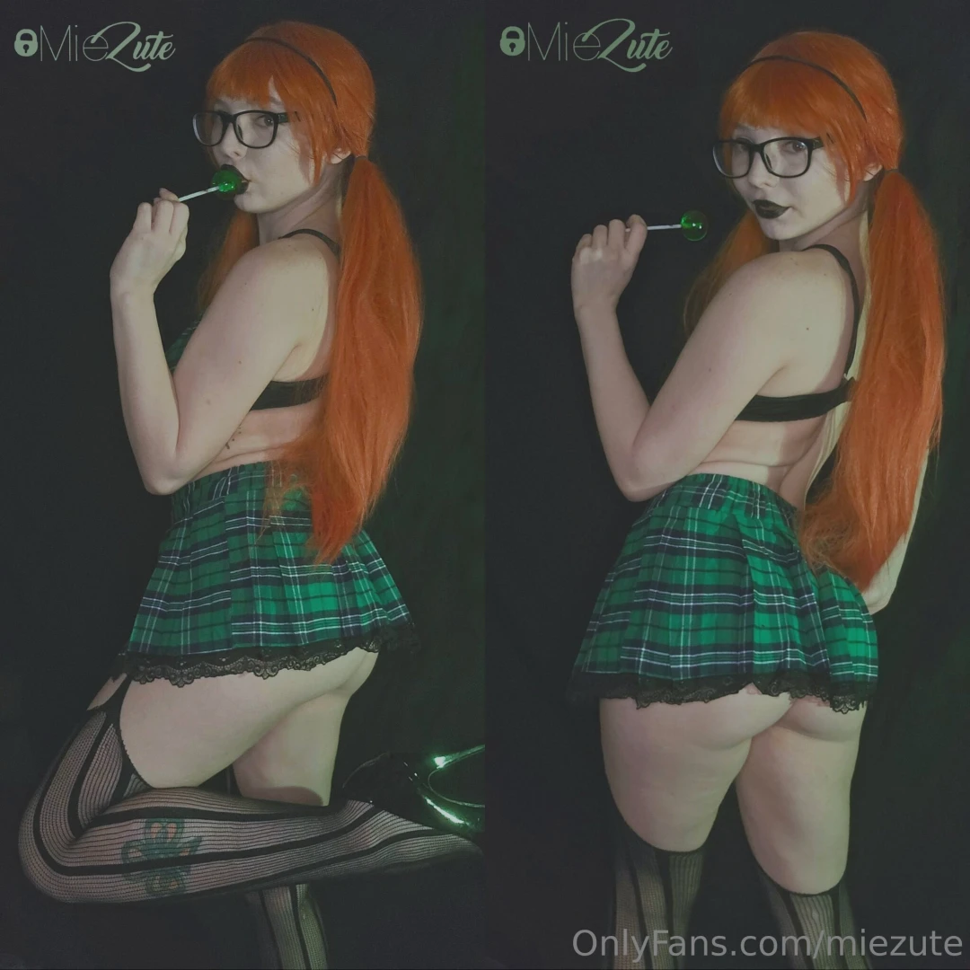 A full body view of my uniform from saint pattys day did you like the 