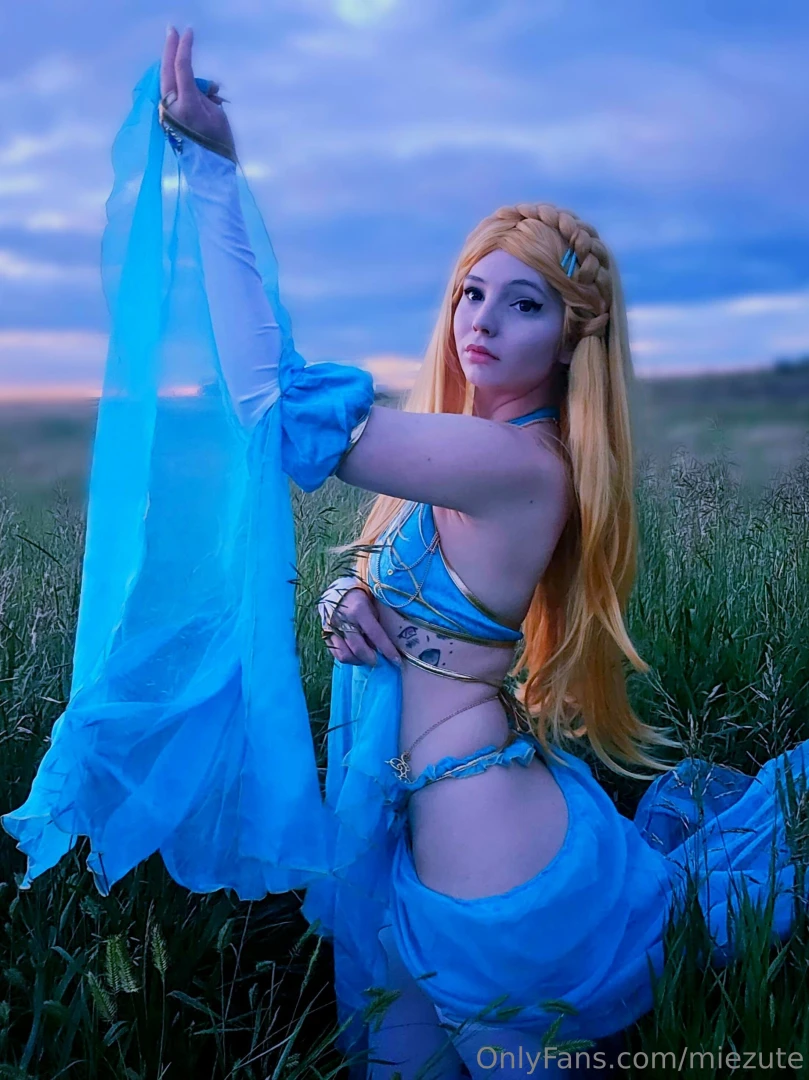 New cosplay alert princess zelda inspired cosplay what do you think part 1 