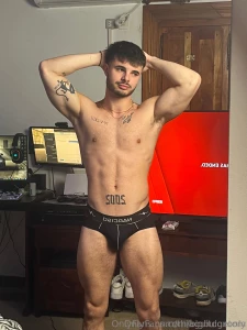 Onlyfans com thiaguitooxonly c1 your neighboor amateur bigcock boy part 5