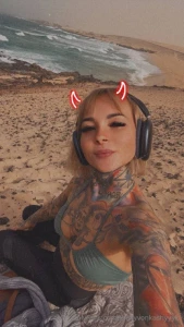 Can t behave but who said i should part 1