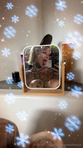 This is your sign to stop scrolling and stay a little longer