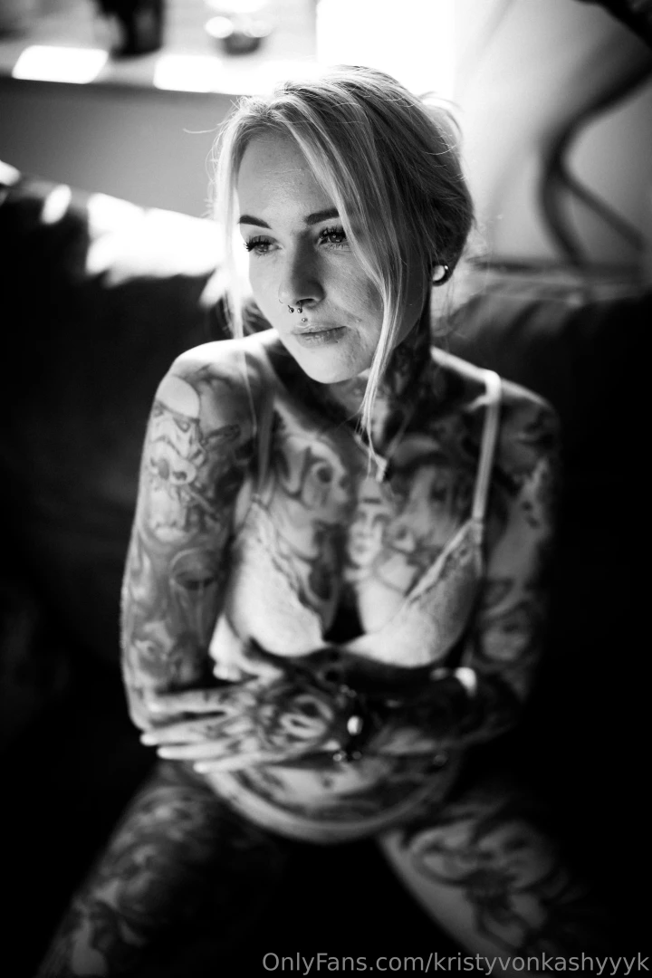 Weeeeeekend what are we going to do daddy 