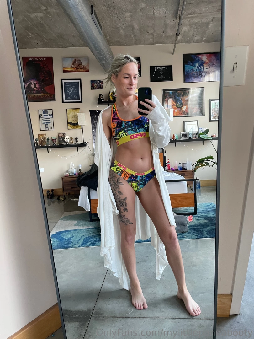 Happy saturday cuties 