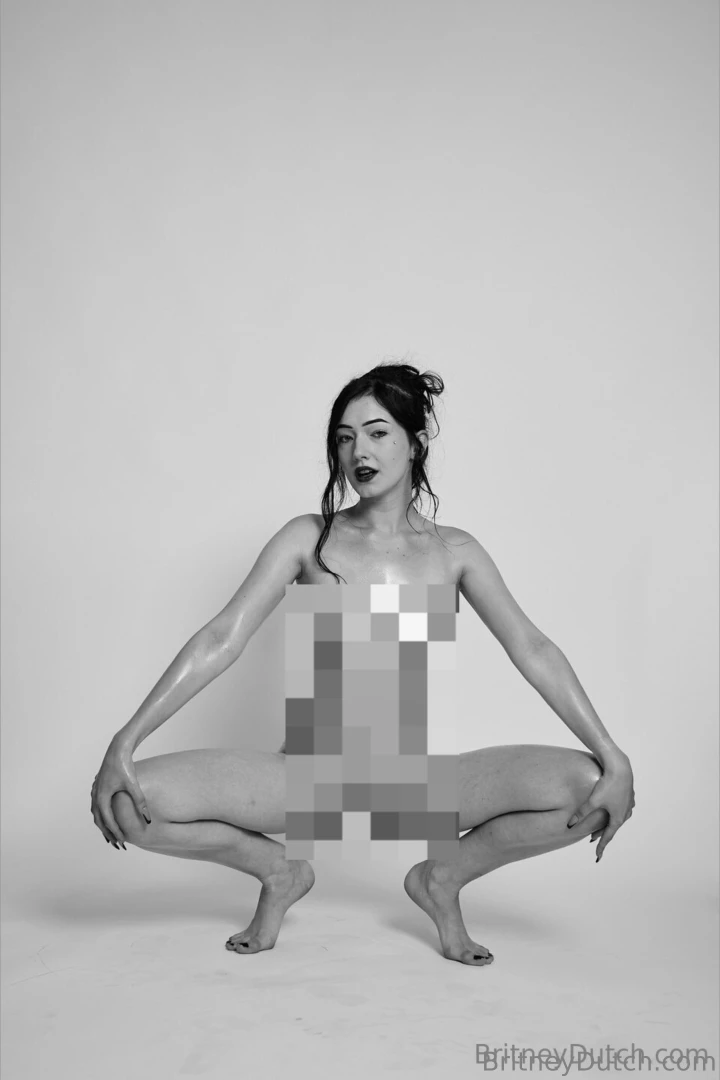 New bundle alert get your hands on 40 exclusive nudes for just 20 this 