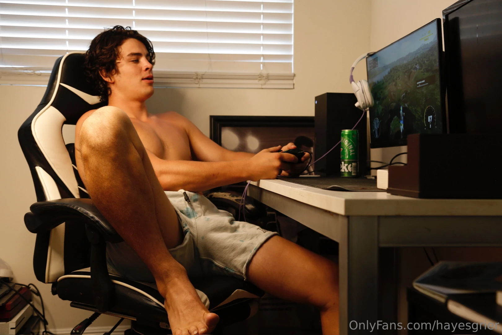 Anything fun planned this weekend tell me in the comments p 