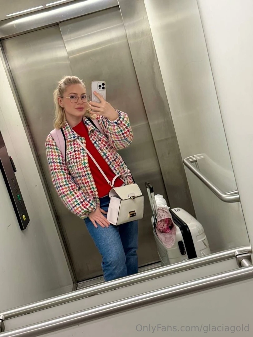 Travelling again guess where 
