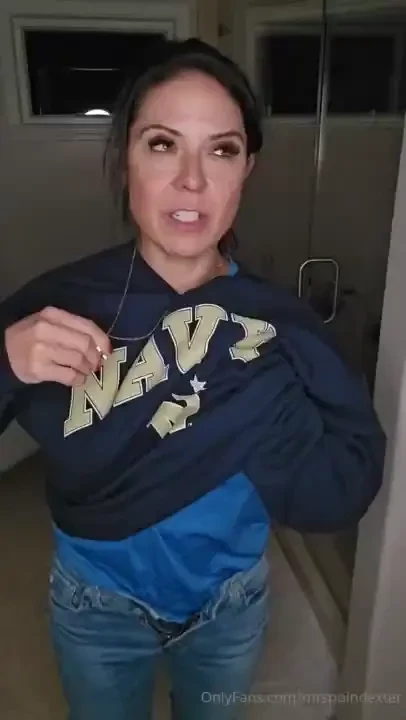 Titty tuesday did you see lots of tits here s some more discuss anyway 