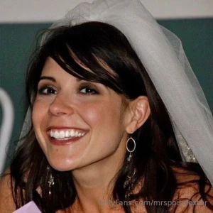 Ok live cam in 2 hours be there 7pm pacific i put a couple gems at the part 5